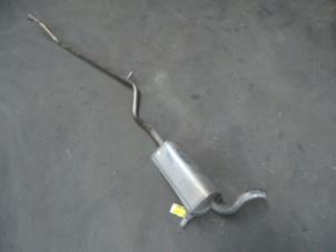 Gebruikte Uitlaat Einddemper Renault Clio III Estate/Grandtour (KR) 1.5 dCi 70 Prijs € 50,00 Margeregeling aangeboden door Autobedrijf Broekhuis B.V.