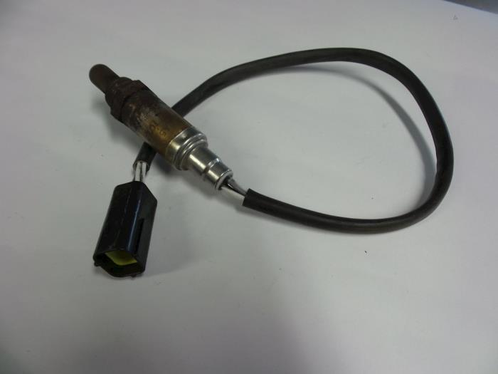 Gebruikte Lambda Sonde Kia Shuma 1.6i 16V Prijs € 10,00 Margeregeling aangeboden door Autobedrijf Broekhuis B.V.