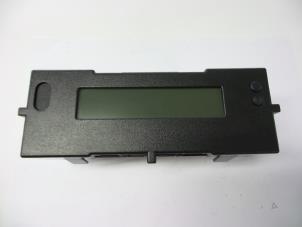 Gebruikte Display Interieur Renault Megane II Grandtour (KM) 1.5 dCi 85 Prijs € 15,00 Margeregeling aangeboden door Autobedrijf Broekhuis B.V.