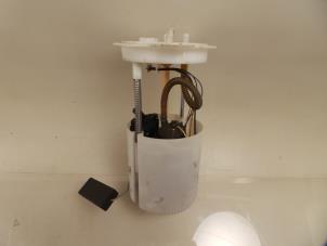 Gebruikte Brandstofpomp Elektrisch Seat Altea XL (5P5) 1.6 Prijs € 25,00 Margeregeling aangeboden door Autobedrijf Broekhuis B.V.