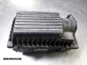 Gebruikte Luchtfilterhuis Peugeot Expert (222/224) 2.0 HDi 110 Prijs € 20,00 Margeregeling aangeboden door Autobedrijf Broekhuis B.V.