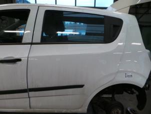 Gebruikte Deur 4Deurs links-achter Chevrolet Aveo 1.2 16V Prijs € 200,00 Margeregeling aangeboden door Autobedrijf Broekhuis B.V.