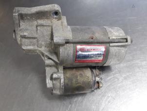 Gebruikte Startmotor Kia Carnival 1 (FLB) 2.5 V6 24V Prijs € 15,00 Margeregeling aangeboden door Autobedrijf Broekhuis B.V.