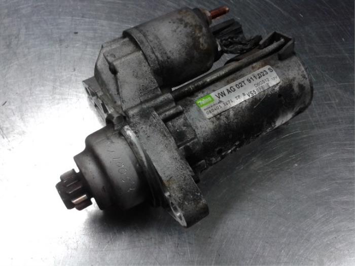 Gebruikte Startmotor Seat Ibiza III (6L1) 1.4 16V 100 Prijs € 20,00 Margeregeling aangeboden door Autobedrijf Broekhuis B.V.