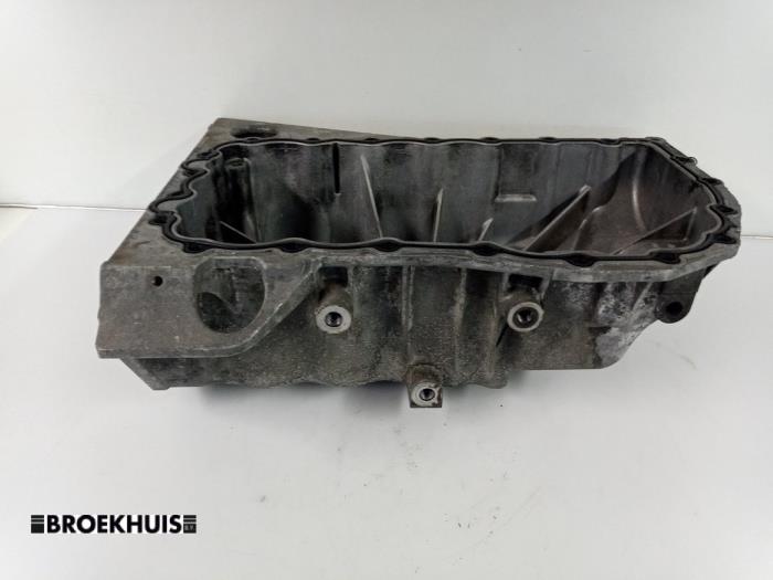 Gebruikte Carterpan Renault Laguna II Grandtour (KG) 1.9 dCi 100 Prijs € 35,00 Margeregeling aangeboden door Autobedrijf Broekhuis B.V.