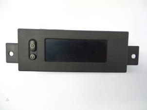 Gebruikte Display Interieur Opel Agila (A) 1.0 12V Prijs € 15,00 Margeregeling aangeboden door Autobedrijf Broekhuis B.V.