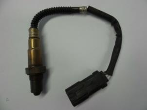 Gebruikte Lambda Sonde Renault Espace (JK) 2.0 Turbo 16V Grand Espace Prijs € 15,00 Margeregeling aangeboden door Autobedrijf Broekhuis B.V.