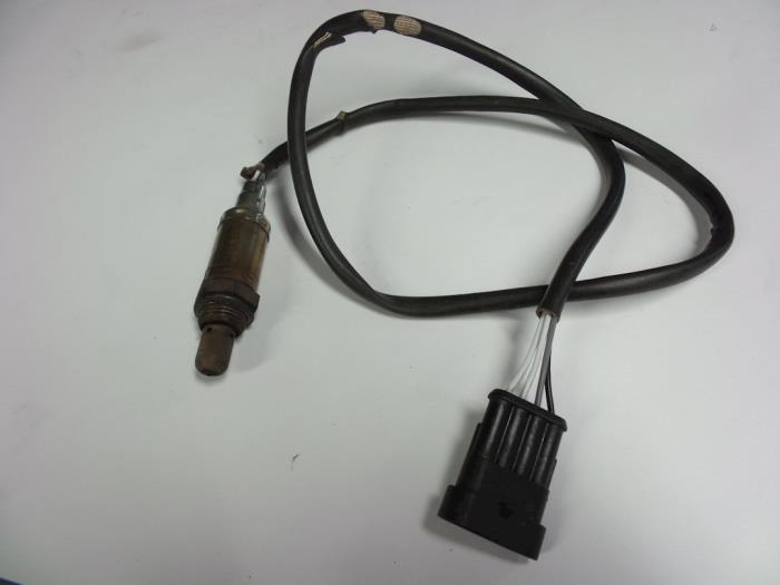 Gebruikte Lambda Sonde Fiat Punto I (176) 55 1.1 Prijs € 10,00 Margeregeling aangeboden door Autobedrijf Broekhuis B.V.