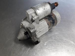 Gebruikte Startmotor Renault Clio III (BR/CR) 1.5 dCi 70 Prijs € 20,00 Margeregeling aangeboden door Autobedrijf Broekhuis B.V.