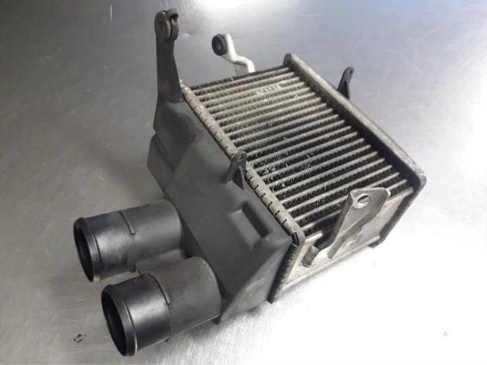 Intercooler van een Volvo V40 (VW) 1.9 TD 1999