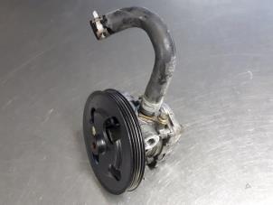 Gebruikte Servopomp Suzuki Grand Vitara I (FT/GT/HT) 2.5 V6 24V Prijs € 25,00 Margeregeling aangeboden door Autobedrijf Broekhuis B.V.