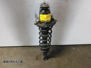 Gebruikte Achterpoot links Toyota Corolla (E12) 1.6 16V VVT-i Prijs € 25,00 Margeregeling aangeboden door Autobedrijf Broekhuis B.V.