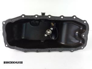 Gebruikte Carterpan Opel Corsa D 1.3 CDTi 16V ecoFLEX Prijs € 20,00 Margeregeling aangeboden door Autobedrijf Broekhuis B.V.