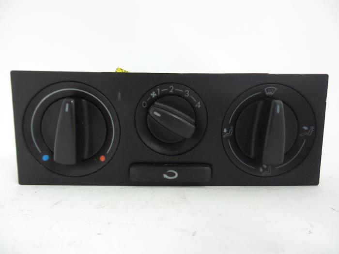 Heater control panel Volkswagen Passat