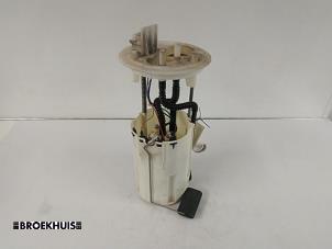 Gebruikte Tank element Pomp Fiat Doblo (223A/119) 1.9 JTD Prijs € 30,00 Margeregeling aangeboden door Autobedrijf Broekhuis B.V.