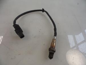 Gebruikte Lambda Sonde Lancia Delta (844) 2.0 D Multijet 16V 165 Prijs € 25,00 Margeregeling aangeboden door Autobedrijf Broekhuis B.V.