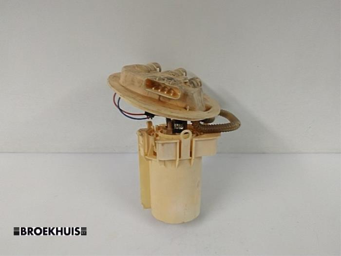 Gebruikte Tank element Pomp Opel Vectra C 1.9 CDTI 120 Prijs € 25,00 Margeregeling aangeboden door Autobedrijf Broekhuis B.V.