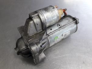 Gebruikte Startmotor Renault Scénic II (JM) 1.9 dCi 115 Prijs € 25,00 Margeregeling aangeboden door Autobedrijf Broekhuis B.V.