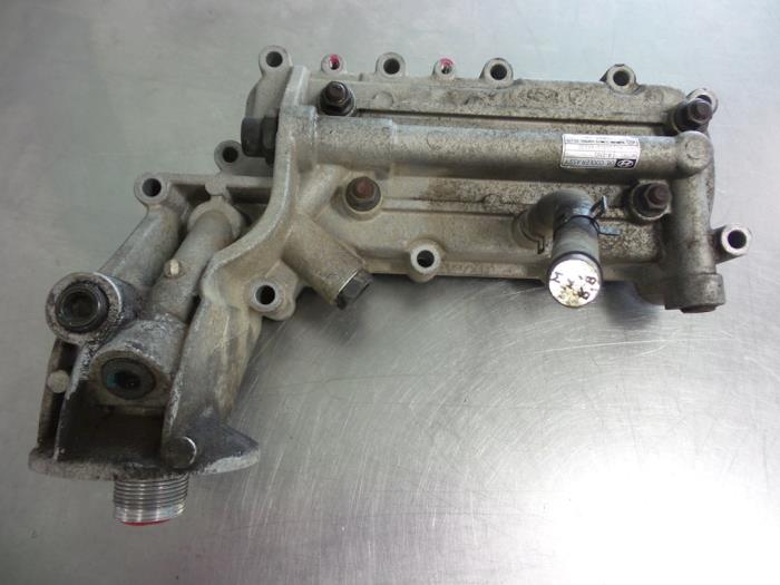 Kia Sorento Oil filter housing car parts