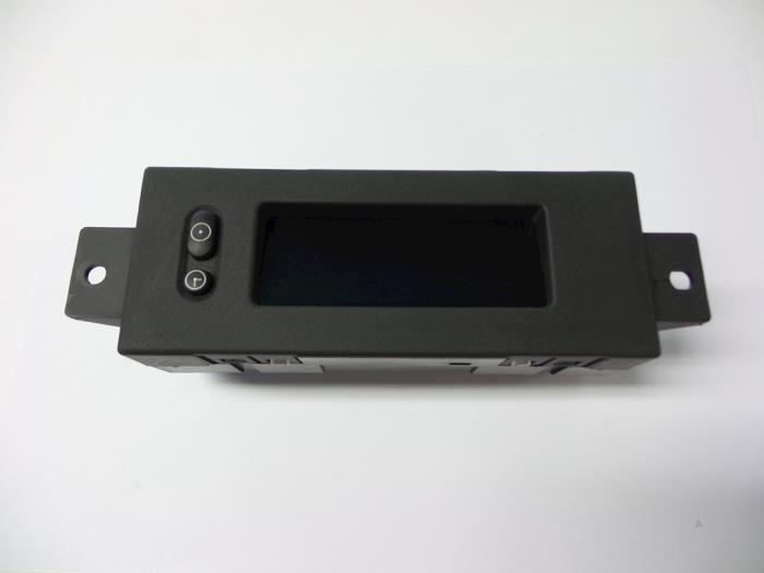 Gebruikte Display Interieur Opel Meriva (A) 1.7 CDTI 16V Prijs € 15,00 Margeregeling aangeboden door Autobedrijf Broekhuis B.V.