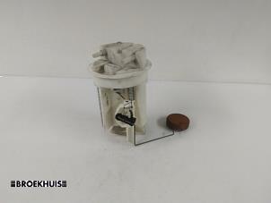 Gebruikte Tank element Pomp Peugeot 306 Break (7E) 1.4 XN,XR Prijs € 30,00 Margeregeling aangeboden door Autobedrijf Broekhuis B.V.