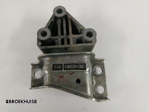 Gebruikte Motorrubber Fiat Ducato (250) 2.3 D 120 Multijet Prijs € 15,00 Margeregeling aangeboden door Autobedrijf Broekhuis B.V.