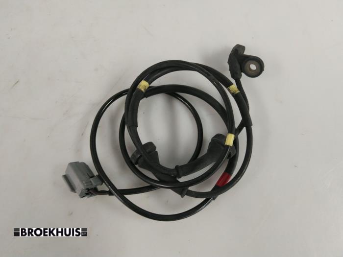 Gebruikte Sensor ABS Volvo S60 I (RS/HV) 2.3 T5 20V Prijs € 15,00 Margeregeling aangeboden door Autobedrijf Broekhuis B.V.