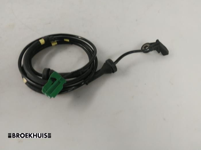 Gebruikte Sensor ABS Volvo S60 I (RS/HV) 2.3 T5 20V Prijs € 10,00 Margeregeling aangeboden door Autobedrijf Broekhuis B.V.