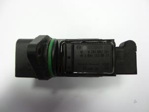 Gebruikte Luchtmassameter Mercedes A (W168) 1.7 A-170 CDI 16V Prijs € 30,00 Margeregeling aangeboden door Autobedrijf Broekhuis B.V.