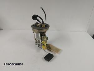 Gebruikte Tank element Pomp Kia Carnival 1 (FLB) 2.5 V6 24V Prijs € 20,00 Margeregeling aangeboden door Autobedrijf Broekhuis B.V.