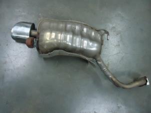 Gebruikte Uitlaat Einddemper Hyundai Santa Fe II (CM) 2.2 CRDi 16V 4x4 Prijs € 45,00 Margeregeling aangeboden door Autobedrijf Broekhuis B.V.