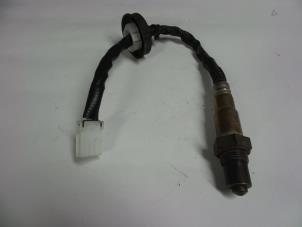 Gebruikte Lambda Sonde Mitsubishi Colt (Z2/Z3) 1.3 16V Prijs € 15,00 Margeregeling aangeboden door Autobedrijf Broekhuis B.V.