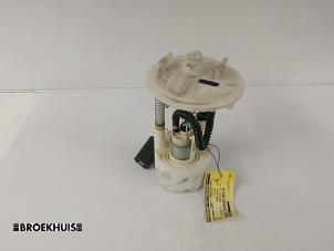 Gebruikte Tank element Pomp Smart City-Coupé 0.6 Turbo i.c. Prijs € 25,00 Margeregeling aangeboden door Autobedrijf Broekhuis B.V.