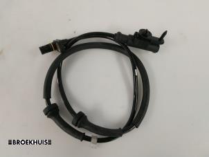 Gebruikte ABS Sensor Mitsubishi Colt (Z2/Z3) 1.1 12V Prijs € 10,00 Margeregeling aangeboden door Autobedrijf Broekhuis B.V.