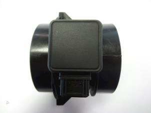 Gebruikte Luchtmassameter Landrover Discovery II 2.5 Td5 Prijs € 25,00 Margeregeling aangeboden door Autobedrijf Broekhuis B.V.