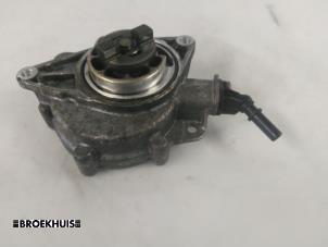 Gebruikte Vacuumpomp (Benzine) Citroen C3 (SC) 1.6 16V VTi 120 Prijs € 45,00 Margeregeling aangeboden door Autobedrijf Broekhuis B.V.