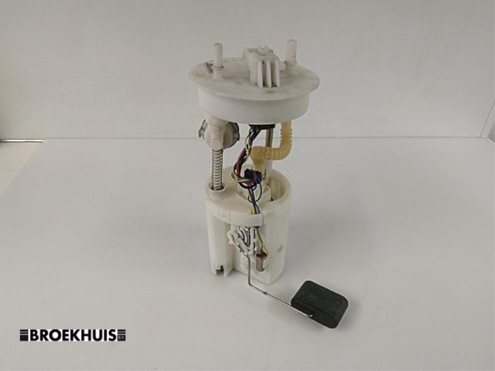 Gebruikte Tank element Pomp Chevrolet Matiz 1.0 Prijs € 25,00 Margeregeling aangeboden door Autobedrijf Broekhuis B.V.