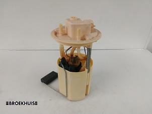 Gebruikte Tank element Pomp Fiat Punto Evo (199) 1.3 JTD Multijet 85 16V Prijs € 22,50 Margeregeling aangeboden door Autobedrijf Broekhuis B.V.