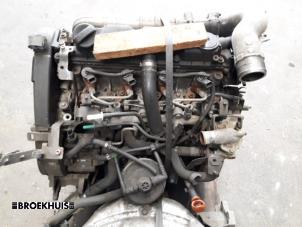 Gebruikte Motor Peugeot 806 2.0 SRdt,STdt HDi Prijs € 100,00 Margeregeling aangeboden door Autobedrijf Broekhuis B.V.