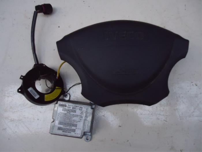 Iveco Daily Airbags links (Stuur) voorraad Onderdelenlijn.nl