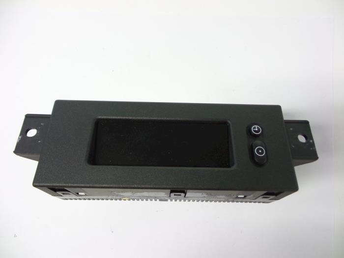 Gebruikte Display Interieur Opel Meriva (A) 1.7 DTI 16V Prijs € 25,00 Margeregeling aangeboden door Autobedrijf Broekhuis B.V.