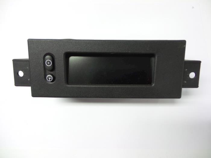 Gebruikte Display Interieur Opel Meriva (A) 1.6 16V Prijs € 25,00 Margeregeling aangeboden door Autobedrijf Broekhuis B.V.