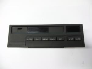 Gebruikte Display Interieur BMW 3 serie (E36/4) 316i Prijs € 15,00 Margeregeling aangeboden door Autobedrijf Broekhuis B.V.