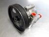 Stuurbekrachtiging Pomp van een Renault Laguna II (BG), 2001 / 2007 2.0 16V IDE, Hatchback, 4Dr, Benzine, 1.998cc, 103kW (140pk), FWD, F5R700, 2001-04 / 2007-09, BG0N; BG0P 2002