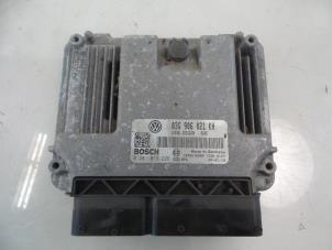 Gebruikte Inspuitcomputer Volkswagen Golf V (1K1) 1.9 TDI Prijs € 60,00 Margeregeling aangeboden door Autobedrijf Broekhuis B.V.
