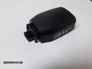 Gebruikte Sensor regen Toyota RAV4 (A4) 2.0 16V VVT-i 4x4 Prijs € 25,00 Margeregeling aangeboden door Autobedrijf Broekhuis B.V.