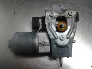 Gebruikte Ruitenwissermotor voor Seat Altea XL (5P5) 1.9 TDI Prijs € 30,00 Margeregeling aangeboden door Autobedrijf Broekhuis B.V.