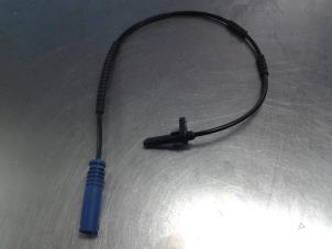 Gebruikte ABS Sensor Mini Countryman (R60) 1.6 16V One Prijs € 20,00 Margeregeling aangeboden door Autobedrijf Broekhuis B.V.