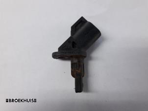 Gebruikte Sensor ABS Mazda 3 Sport (BL14/BLA4/BLB4) 1.6 CiTD 16V Prijs € 15,00 Margeregeling aangeboden door Autobedrijf Broekhuis B.V.