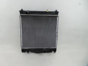 Gebruikte Radiateur Toyota iQ 1.0 12V VVT-i Prijs € 40,00 Margeregeling aangeboden door Autobedrijf Broekhuis B.V.